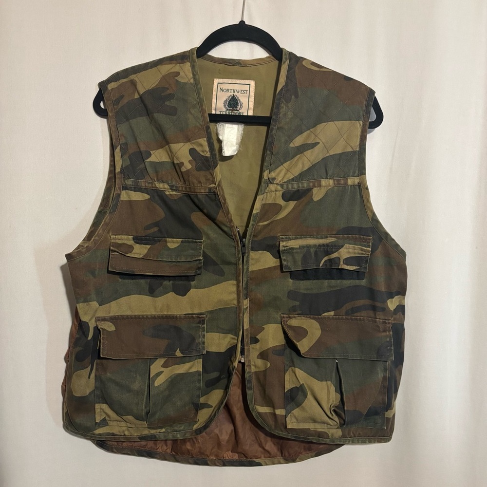 Northwest Territory Camouflage Hunting Vest with multiple utility pockets